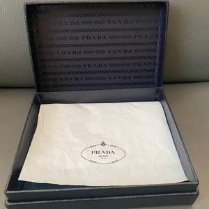 Prada dox wallet